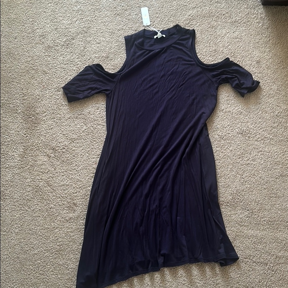 Too many clothes , never got to wearing it!